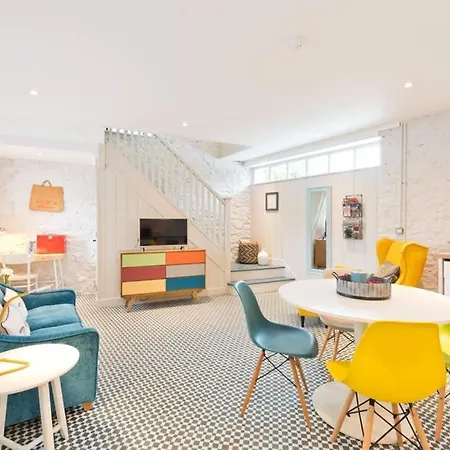Connells Barn Conversion *
