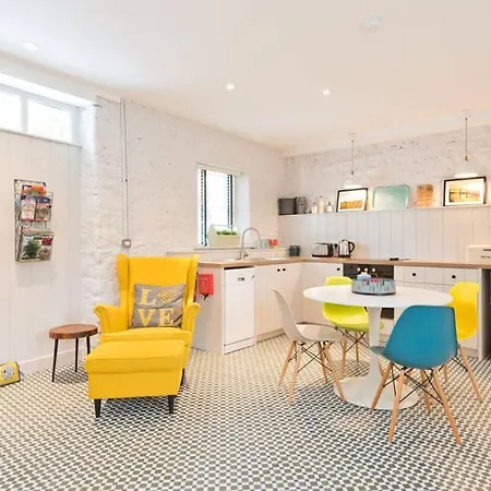 Connells Barn Conversion *