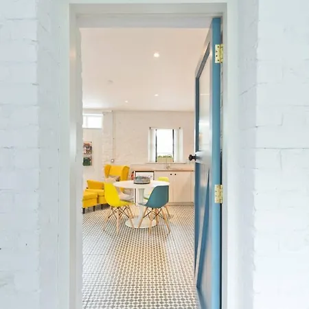 Dom wakacyjny Connells Barn Conversion *